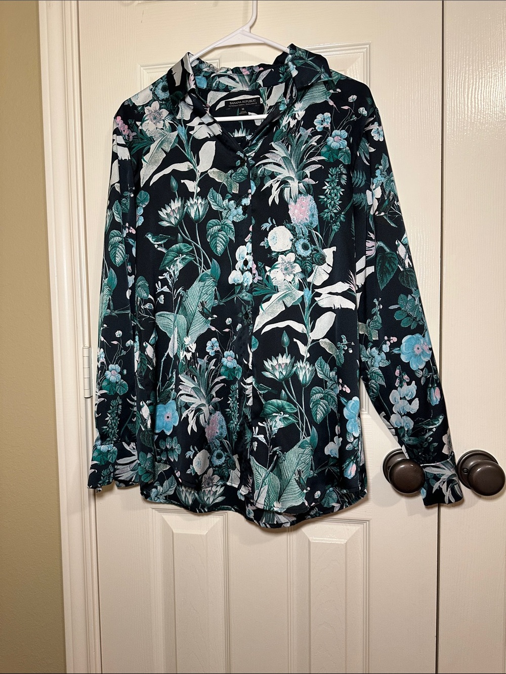 Banana Republic Floral Button Down Shirt and Pants Set